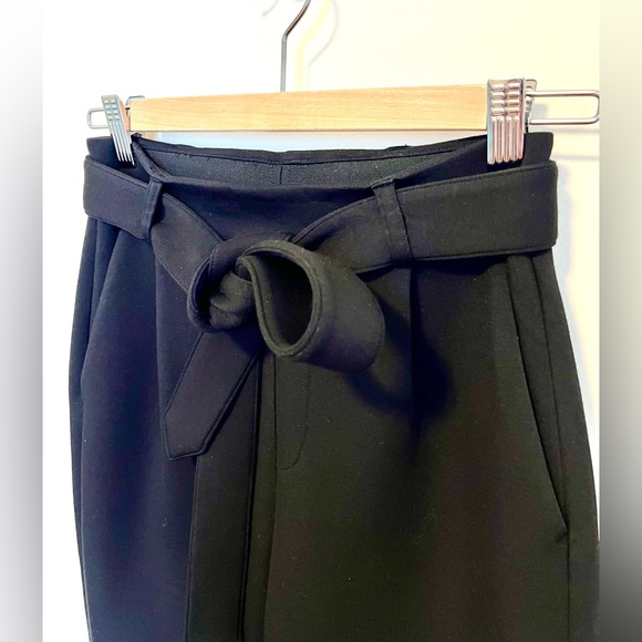 Leze the Label Haven Pants in Black - Picture 5 of 16